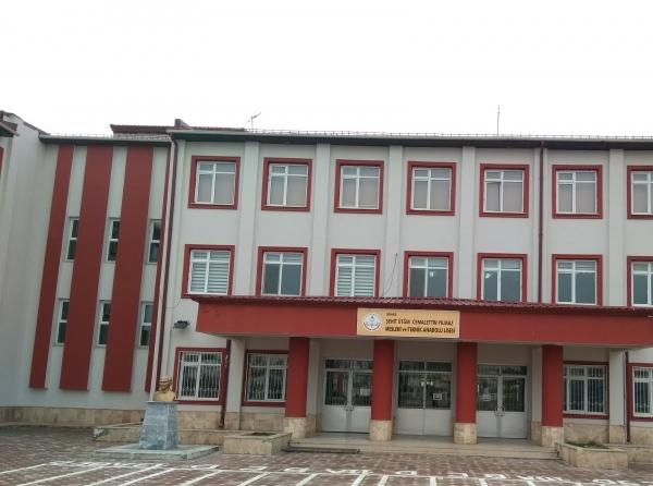 Şehit Üsteğmen Cemalettin Yılmaz Mesleki ve Teknik Anadolu Lisesi Fotoğrafı